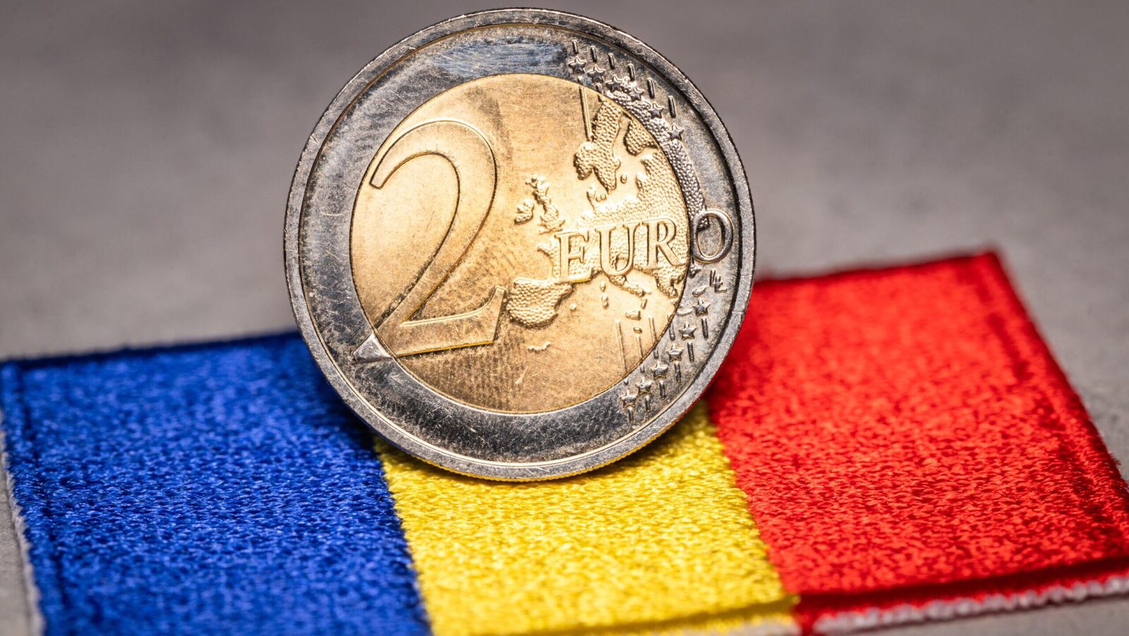 Când adoptă România EURO? Leonardo Badea (BNR): Decizia e strategică