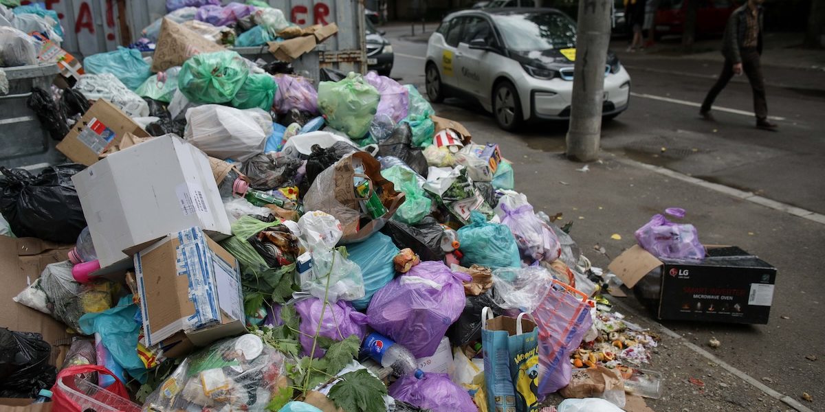 Sectorul 1: Primăria vrea firmă proprie de salubrizare șî deszăpezire