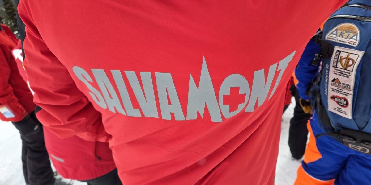 Salvamontiștii, intervenție dramatică în Munții Făgăraș: Turistă accidentată