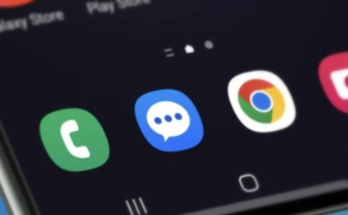 Samsung anunță oficial închiderea aplicației Samsung Messages în iulie 2026 Samsung a confirmat oficial că aplicația sa de mesagerie implicită, Samsung Messages, va fi scoasă din uz începând cu luna iulie 2026