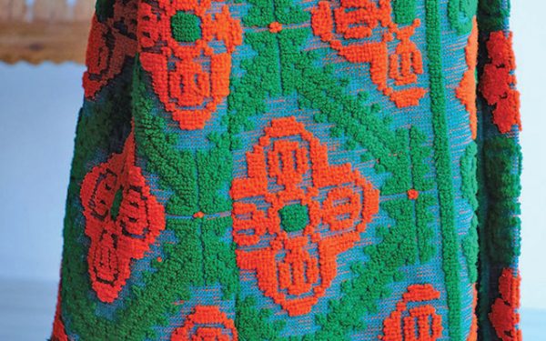 Branduri românești renasc din tradiție: De la costume uitate la piese „cool”