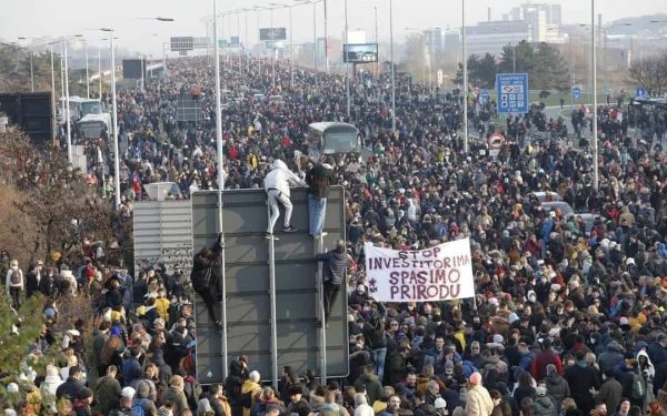 UE amenință Serbia cu suspendarea fondurilor de 1,5 mld. euro. Rusia, pe tapet.