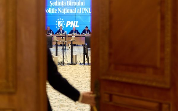 PNL copiază PSD: Mișcări strategice înainte de votul decisiv de luni