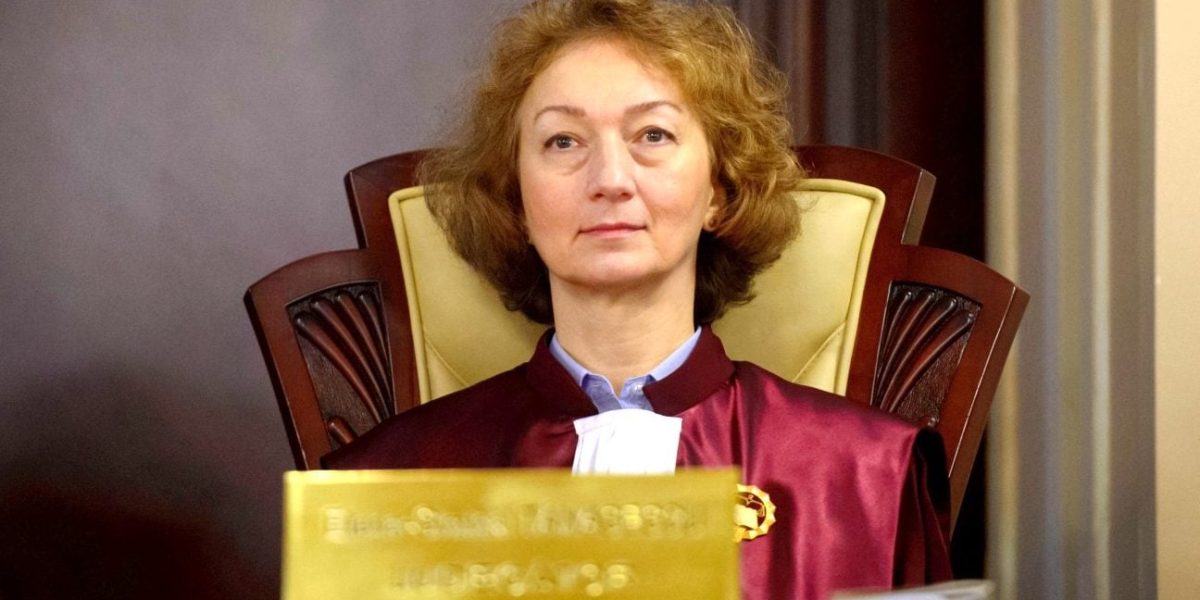 Ședința CCR: Simina Tănăsescu dezminte ruptura după ieșirea judecătorilor PSD