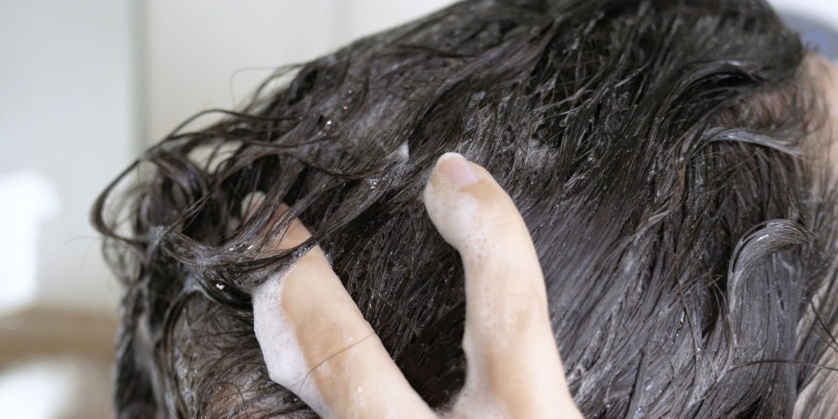 E PĂCAT să te speli pe cap de Paște? Preoții și tradițiile dau verdictul!