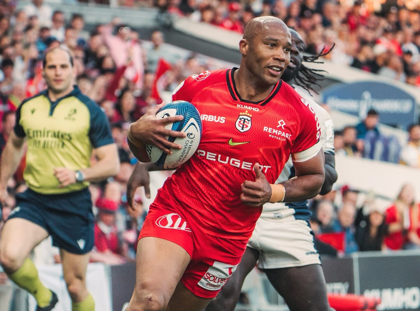 Stade Toulousain organizează un stagiu de pregătire la București Cel mai titrat club din istoria rugby-ului francez, Stade Toulousain, cu 24 de titluri naționale, va fi prezent la București pentru un stagiu de pregătire care va avea loc în perioada 12-14 iunie