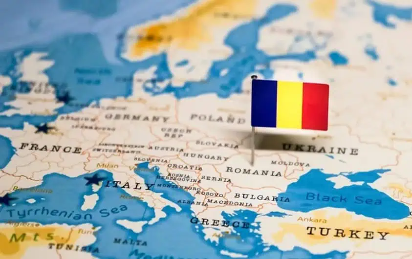 România se află într-o poziție delicată în contextul actual al regiunii Europei Centrale și de Est, fiind considerată cea mai independentă energetic, dar și cea mai vulnerabilă fiscal, conform unui raport special al grupului Erste