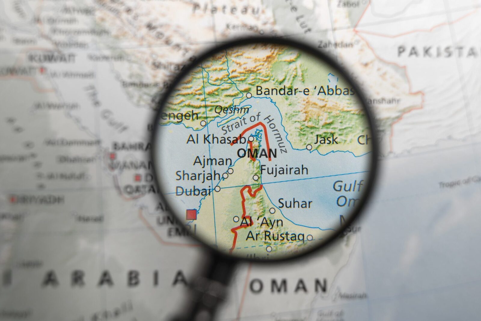 Iran: MINILE puse de Teheran, INDISPONIBILE în Strâmtoarea Ormuz!