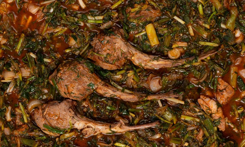 Stufat de miel, aroma copilăriei: Rețeta perfectă de Paște, ca la bunici