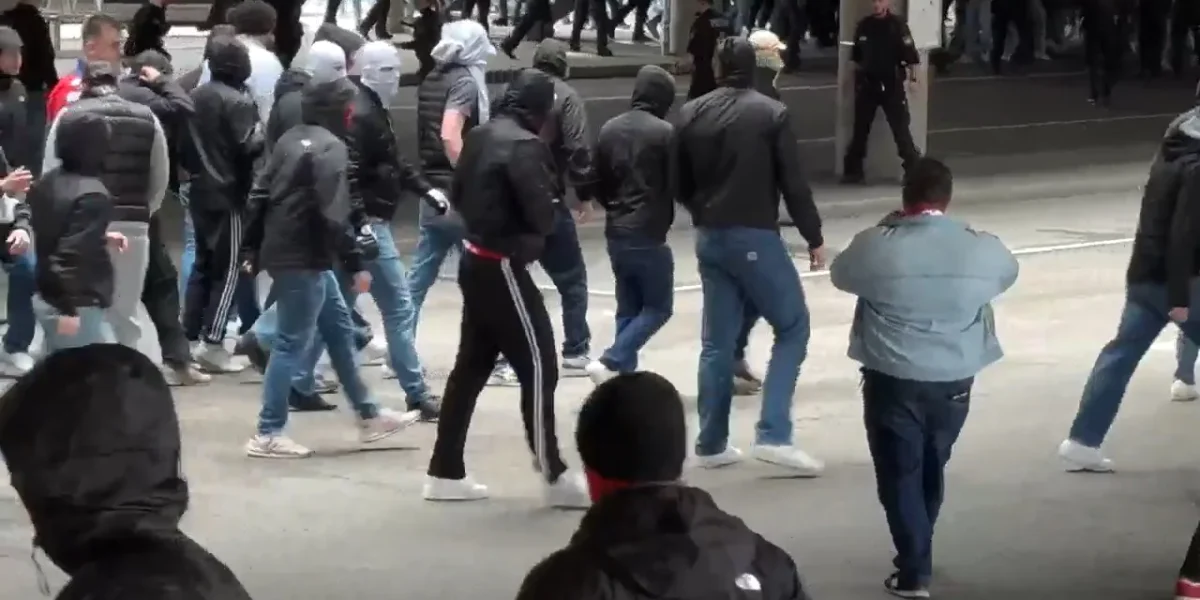 Ultras Stuttgart, atac brutal la fanii Bayern, haos înainte de meci