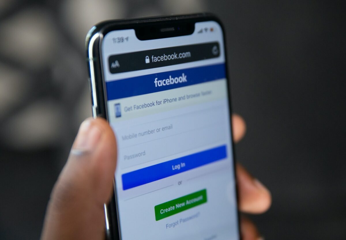 O anchetă realizată pe platforma Facebook de către polițiștii din Aiud a dus la o condamnare cu executare în primă instanță