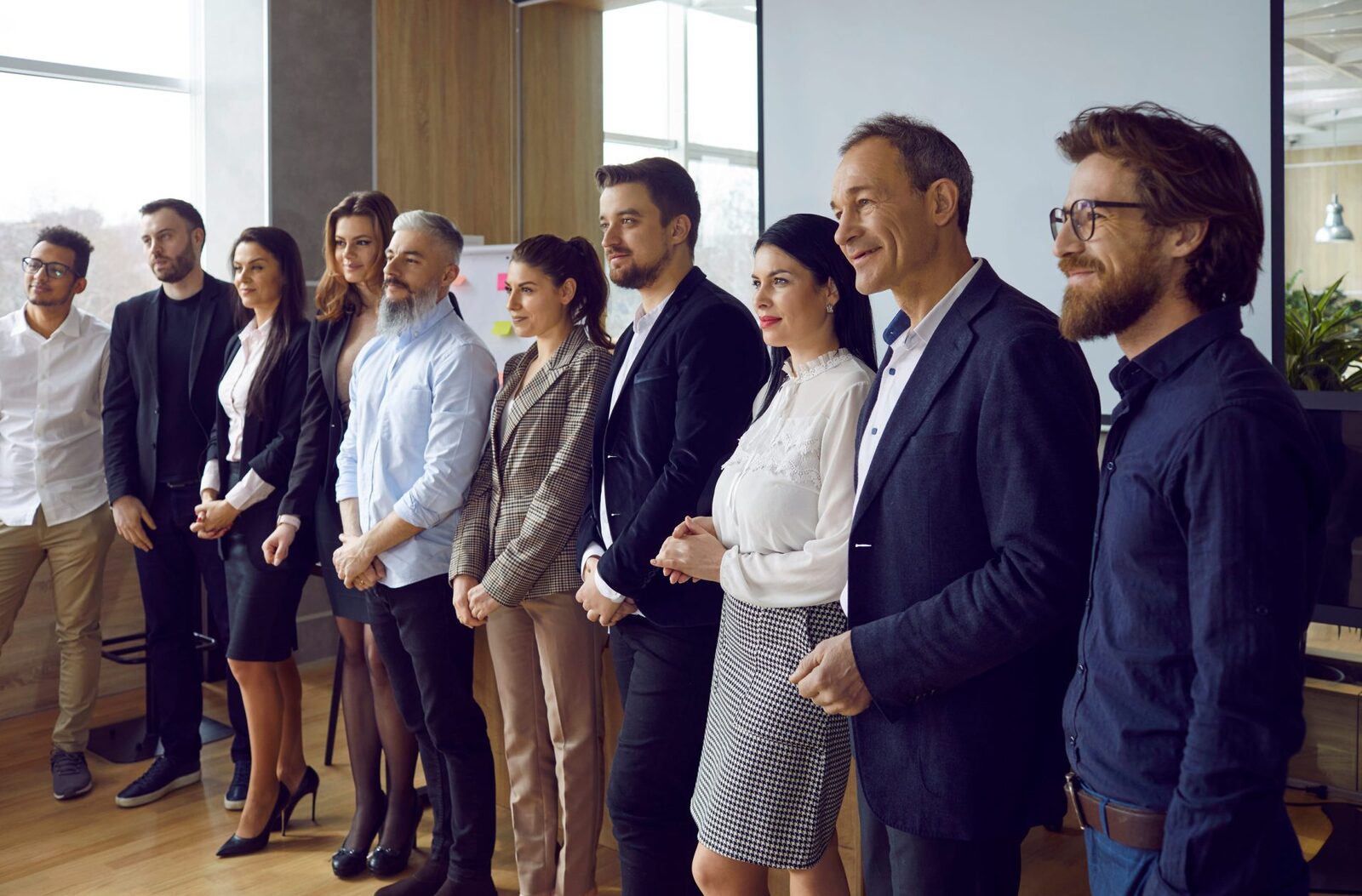 Noii supereroi din corporații: Cine sunt angajații care schimbă regulile?