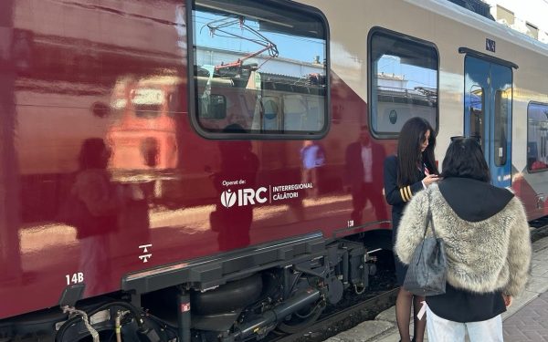 Alstom: Primul tren nou, privat, pe ruta București-Brașov, a pornit la drum