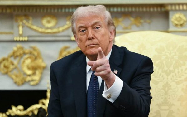 Trump blochează Strâmtoarea Ormuz: SUA demineră zona
