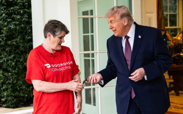 Donald Trump, zi nebună: Comandă McDonald’s, bacșiș uriaș, Iran, Iisus