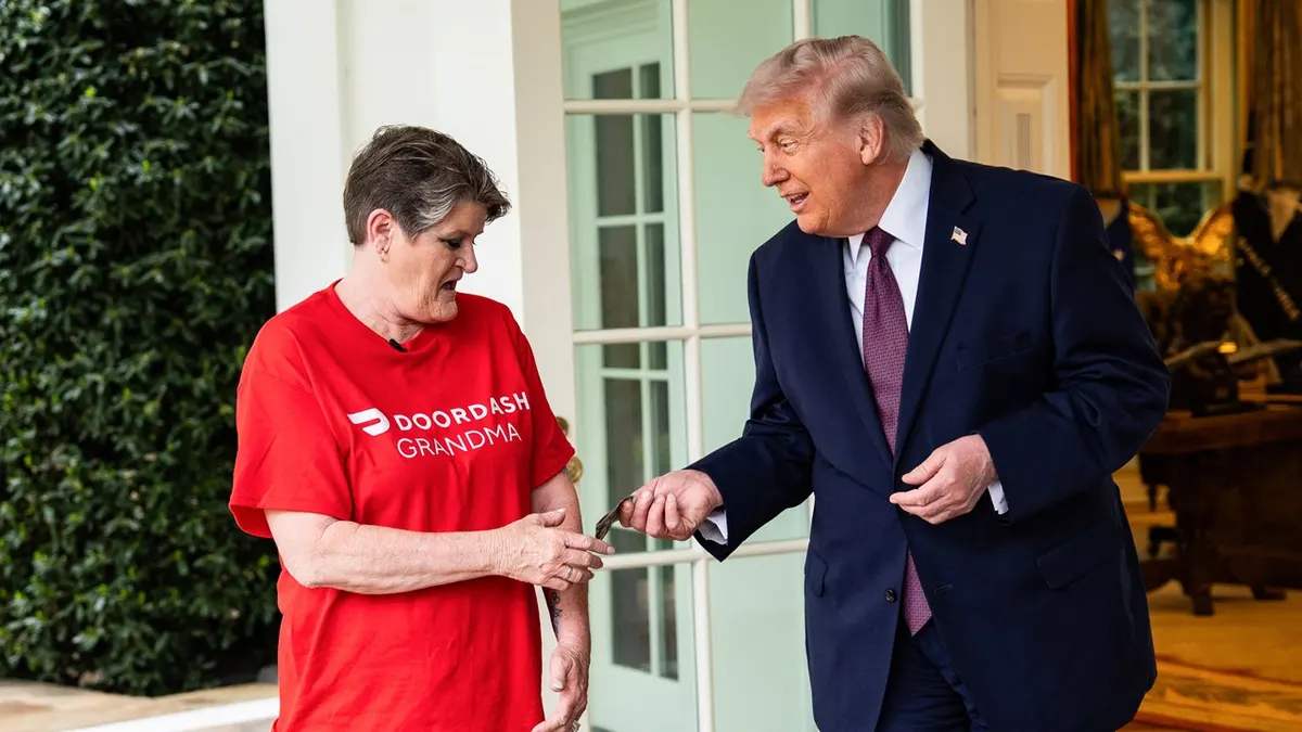 Donald Trump, zi nebună: Comandă McDonald’s, bacșiș uriaș, Iran, Iisus