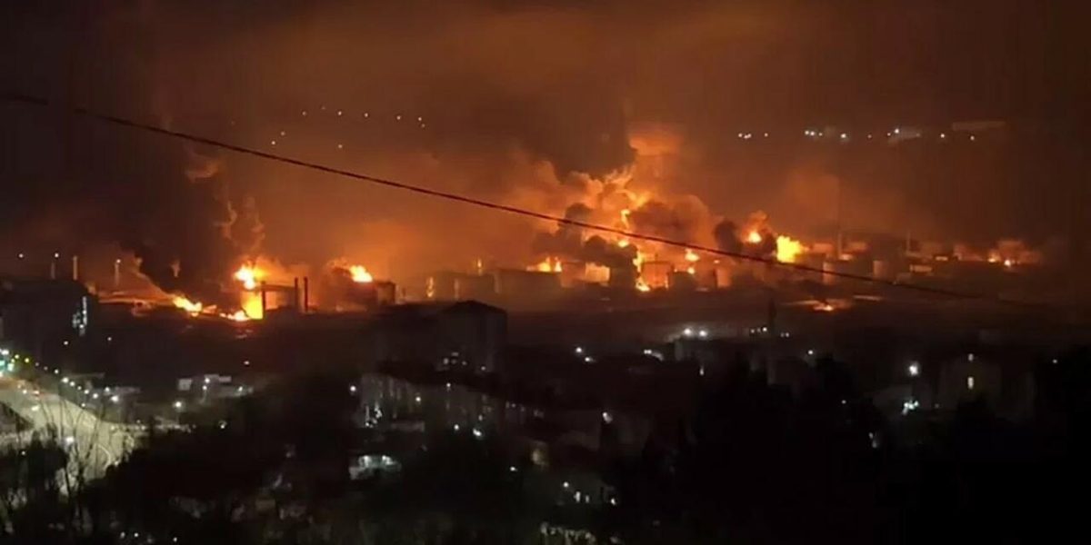 Ucraina lovește din nou: Rafinăria și portul TUAPSE, țintele atacului