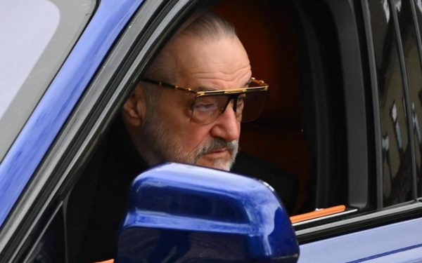 Becali, prins cu 109 km/h, reacționează: „Punem șofer, asta e!”