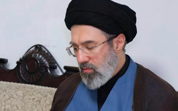 Nou lider Iran: Reacție dură după închiderea Strâmtorii Hormuz