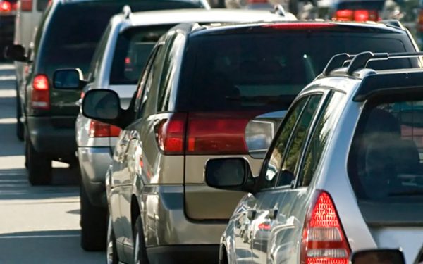 Valea Prahovei respiră ușurată: Vinerea Mare, fără cozi pe DN1!