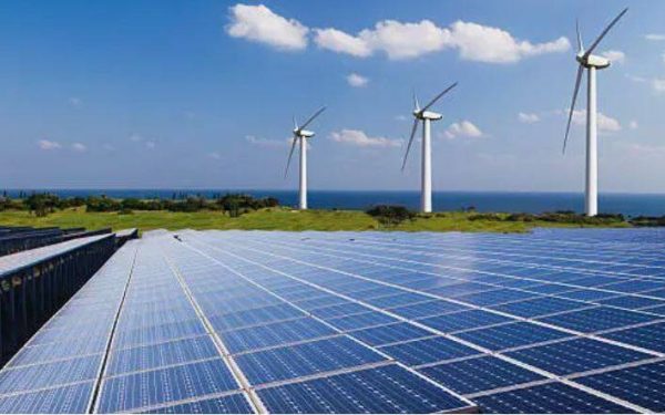 UE pregătește măsuri: Taxe mai mici la energie pentru a combate criza