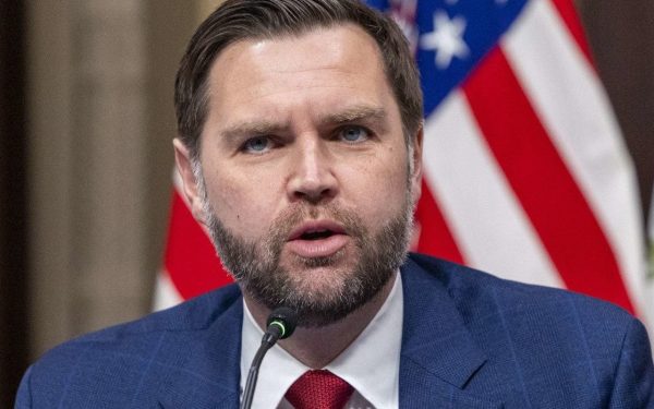 JD VANCE lovește Iranul: „Terorism economic” și replică dură pentru SUA