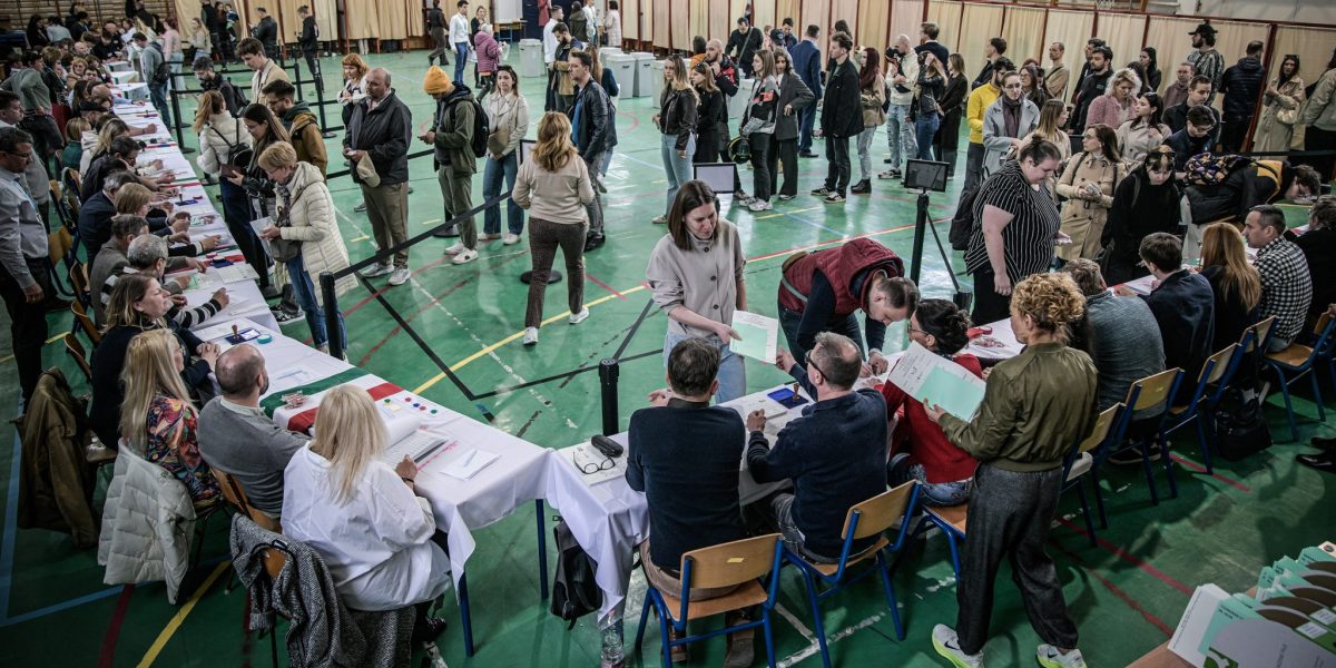 Alerte cu bombă în Ungaria: Presiuni uriașe la vot, pe fondul participării istorice