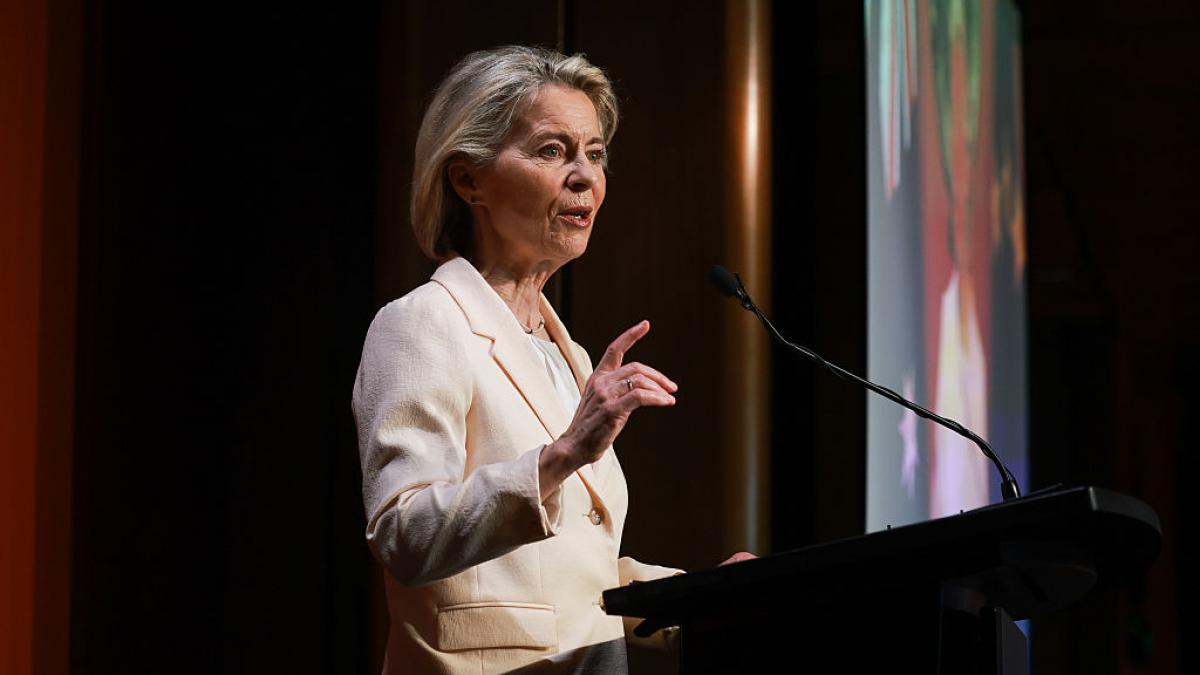 Von der Leyen, atac la Orban: Veto-ul Ungariei, pe cale să dispară din UE