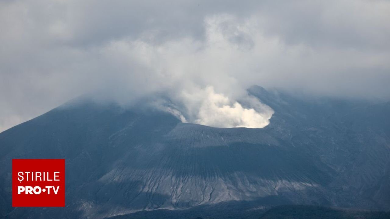Sakurajima, revărsare de fum uriașă: Vulcanul japonez erupe după luni de tăcere