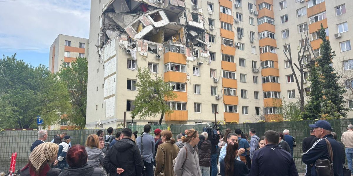 Șase luni de la Rahova: Drama sinistraților. „Cu hainele de pe mine am rămas”