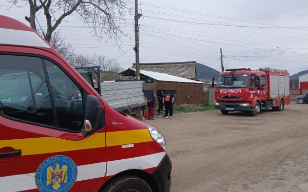 Bărbat din Neamț, mort după ce a fost strivit de o autoutilitară