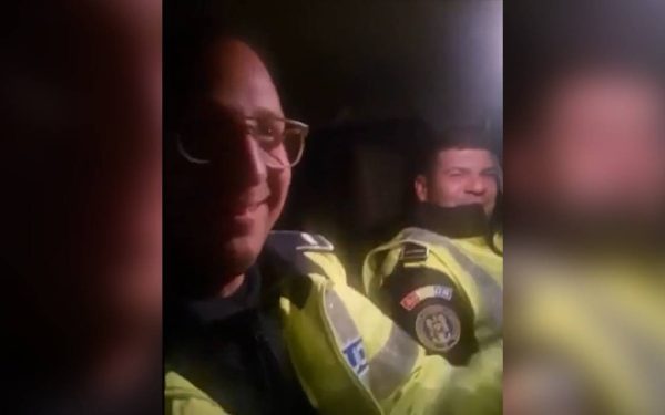 Polițiști din Brăila, chef în noaptea de Înviere: manele în autospecială