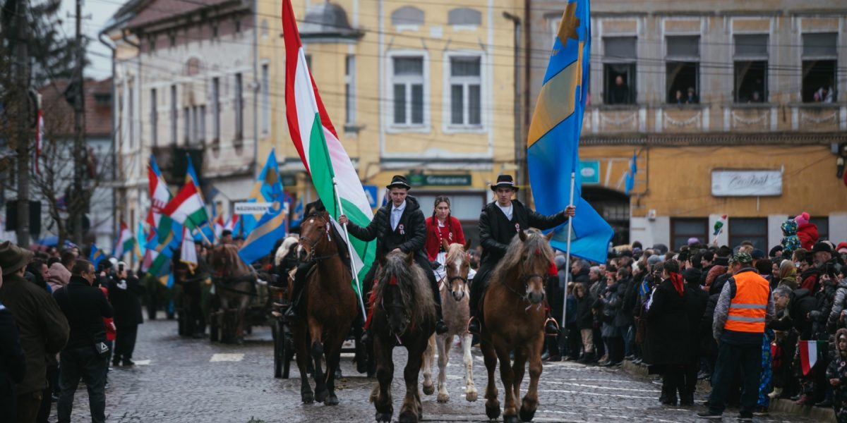 Maghiarii din România, vot DECISIV în alegerile din Ungaria?