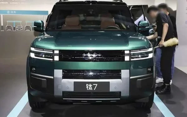 BYD dă lovitura: Noul Fang Cheng Bao Ti7, cu autonomie uluitoare și încărcare rapidă
