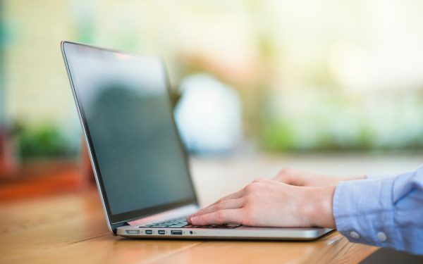 Qualcomm dă lovitura: Snapdragon C, platformă ieftină pentru laptopuri, de la 300$!