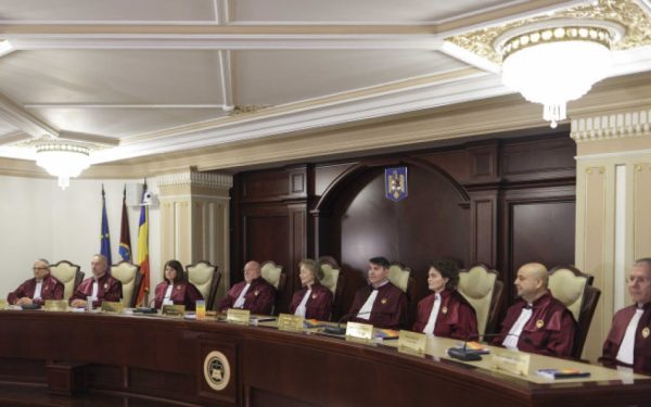 Nicușor Dan atacă guvernarea corporativă: „Cheltuieli nelimitate” în companiile publice