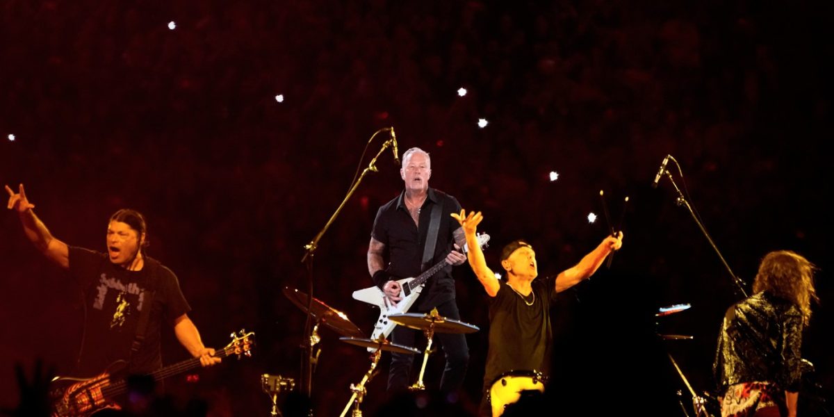 Metallica, la București: Biletele la revânzare, prețuri de nebunie