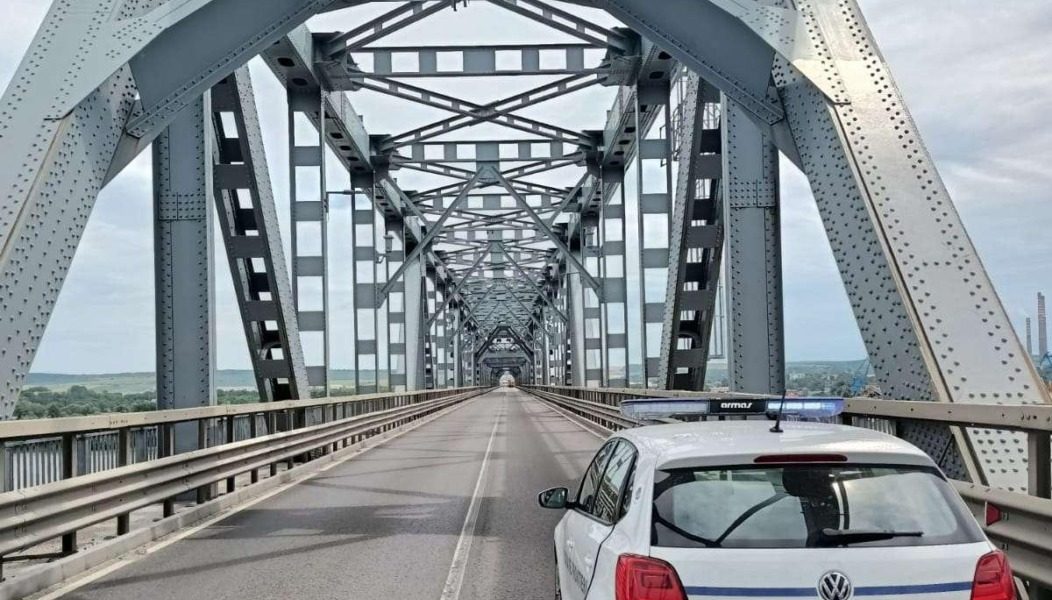 Podul peste Dunăre se închide pe 4 Iunie: Lucrările se finalizează luna viitoare