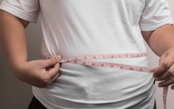 Obezitatea „rămâne” în sistemul imunitar ani după slăbire: Ce au descoperit cercetătorii