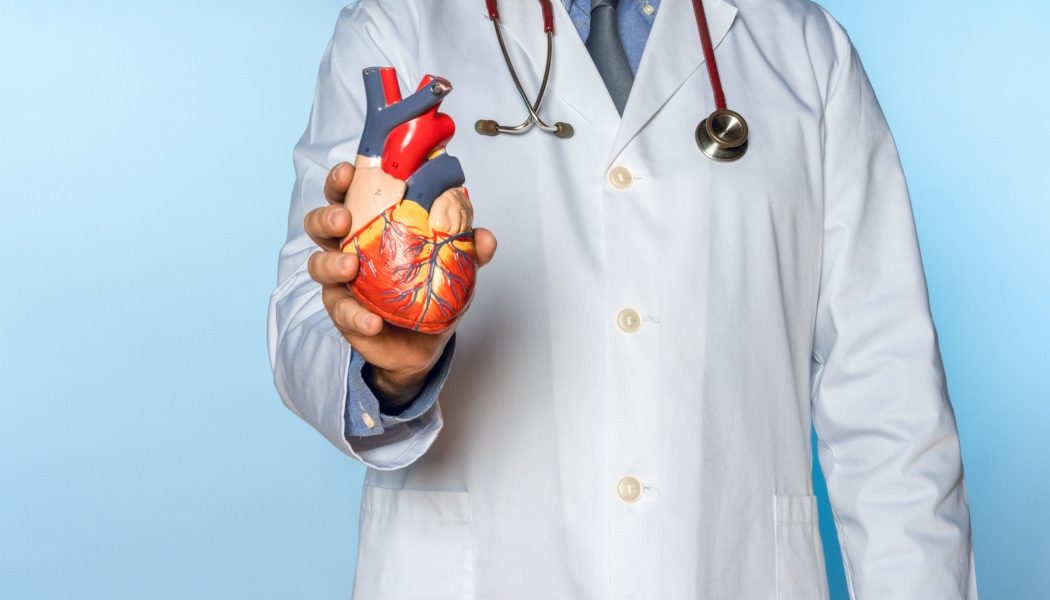 Medicii cardiologi, secretul longevității. Pastila-minune luată preventiv