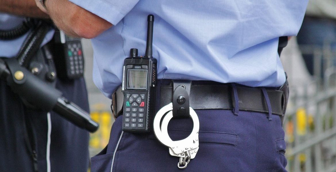Canabis pentru litoral: Româno-sirian, prins cu droguri pe autostradă, reținut