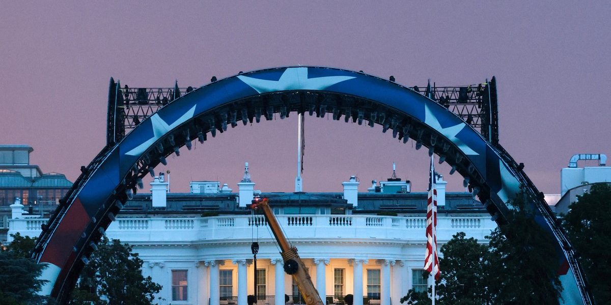 Trump, aniversare ratată: Evenimentul cu scandal s-a transformat într-un fiasco