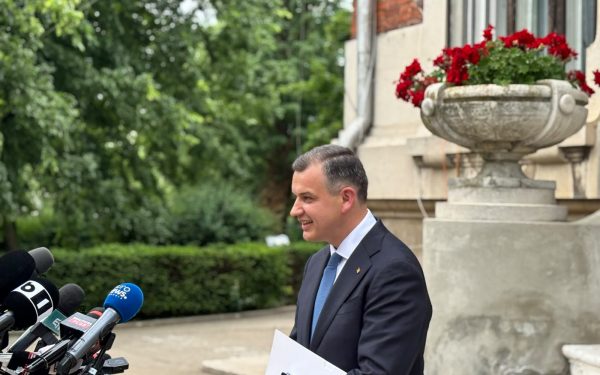 Guvernul Tomac: PSD, Udrea și consilieri prezidențiali iau locurile