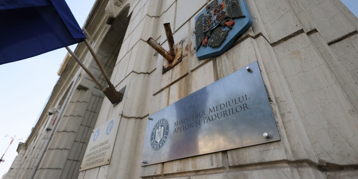 Mediu: Dosar penal pentru Cosmopolis! Deversări ilegale la Crețuleasca