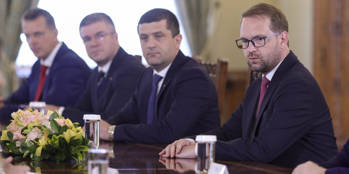 Fritz la Cotroceni: „Nimeni n-a dansat, situația e serioasă”