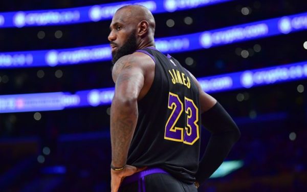 LeBron James pleacă de la Lakers, se face liber