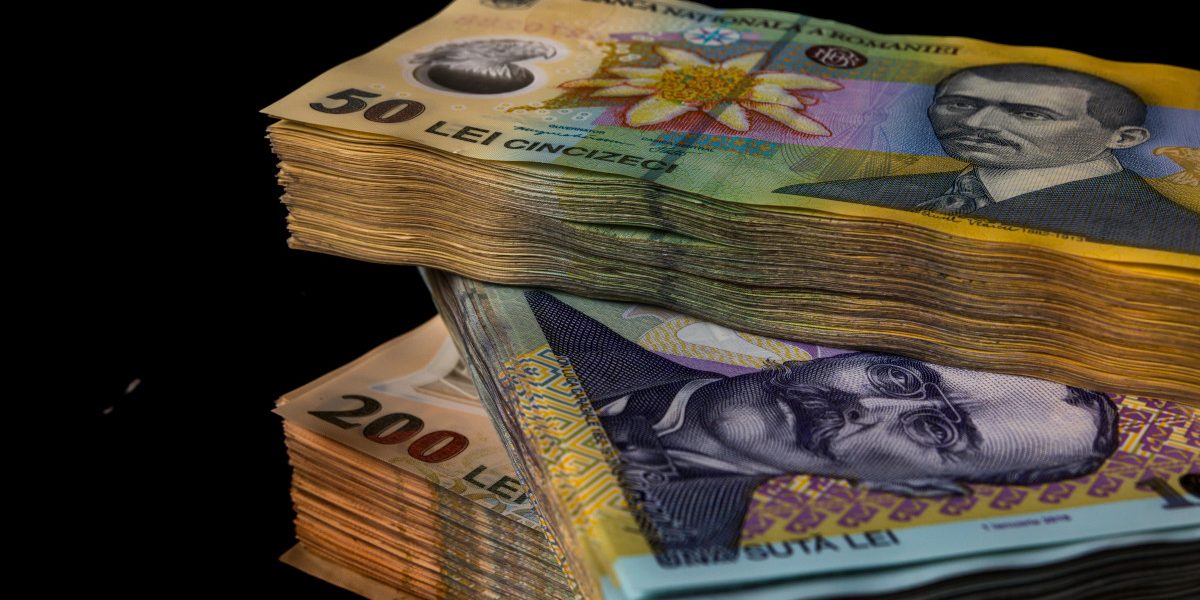 Euro sare peste BNR: Cursul urcă spre noi recorduri