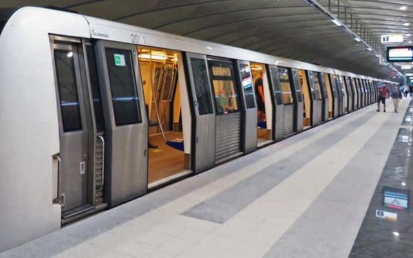 Metrorex: Ce ascundeau patru trenuri scoase din cursă