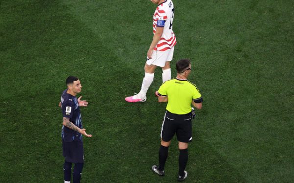 VAR-ul încurcă jucătorii SUA-Paraguay: Confuzie totală