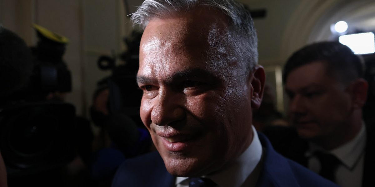 Veștea ignoră PNL, merge mai departe: PSD așteaptă UDMR, apoi merge la Ciucă